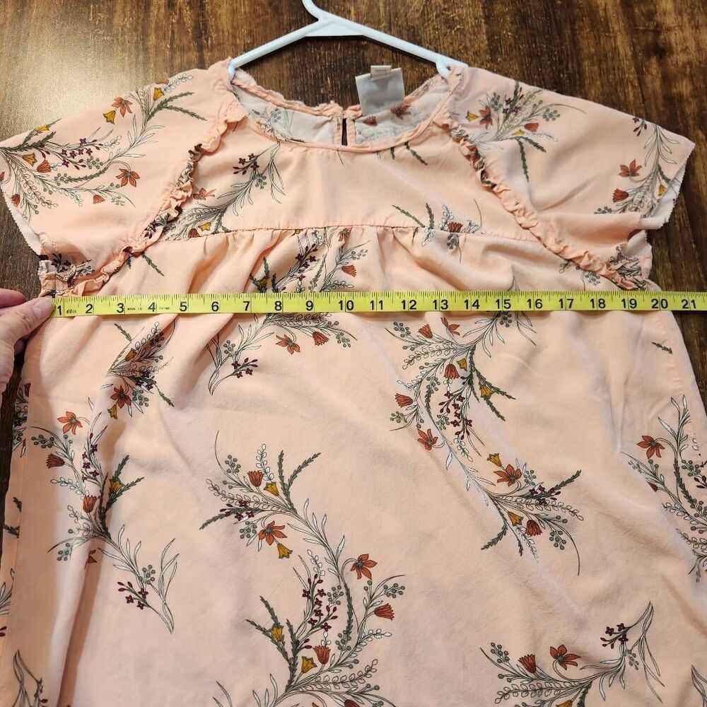 St. John's Bay floral blouse - Picture 4 of 5
